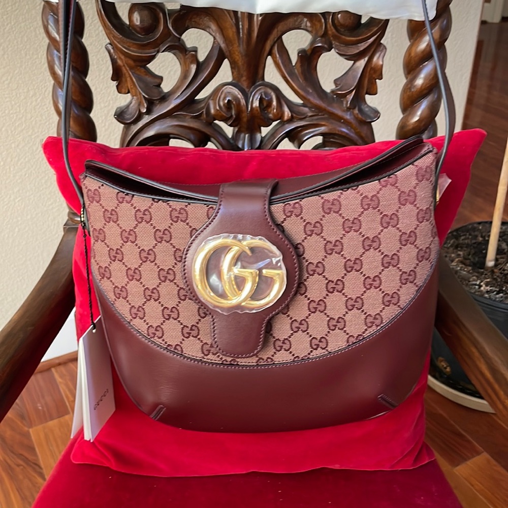 Brand new Gucci boutique classic bag